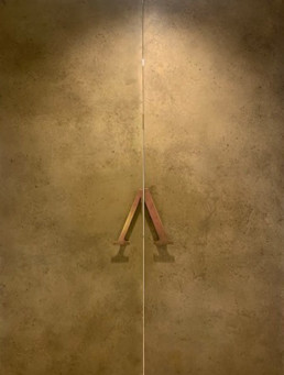 Brass, heavy aged, antique, brass aged, patina, liquid metal, metal veneer